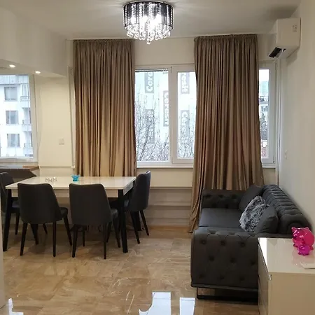 Stylish Flat - Vitosha Blvd And South Park Apartment *