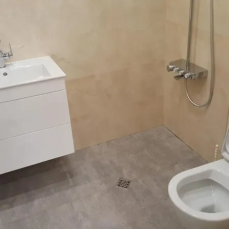 Stylish Flat - Vitosha Blvd And South Park Sofia